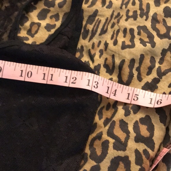 Boxzolo size small black lace scoop neck tank ,lined front  dress up or down - Picture 8 of 10